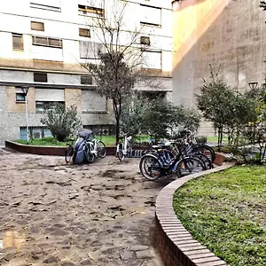 E-milan Zona Tortona , Mailand Italien